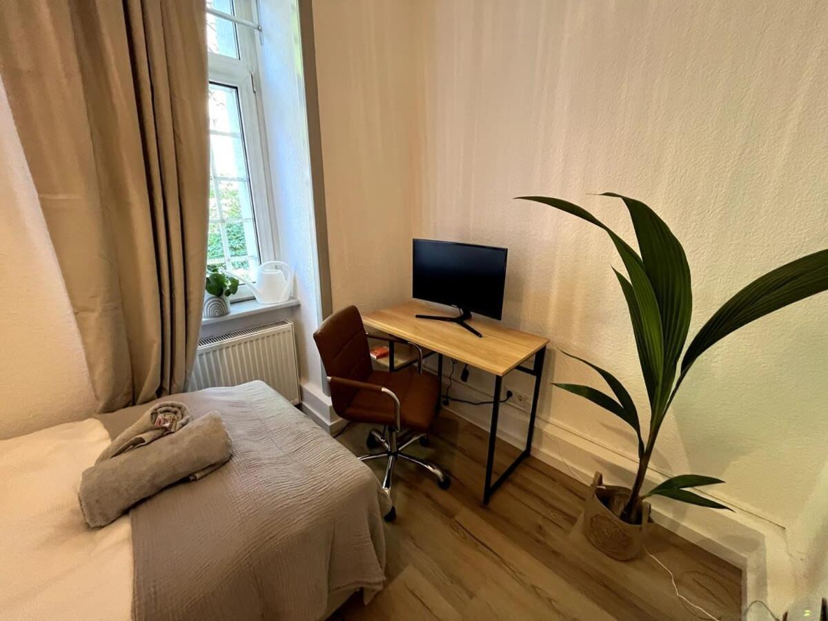 City Apartment Messe Zentral Ps4 Workspace Frankfurt am Main Exterior photo